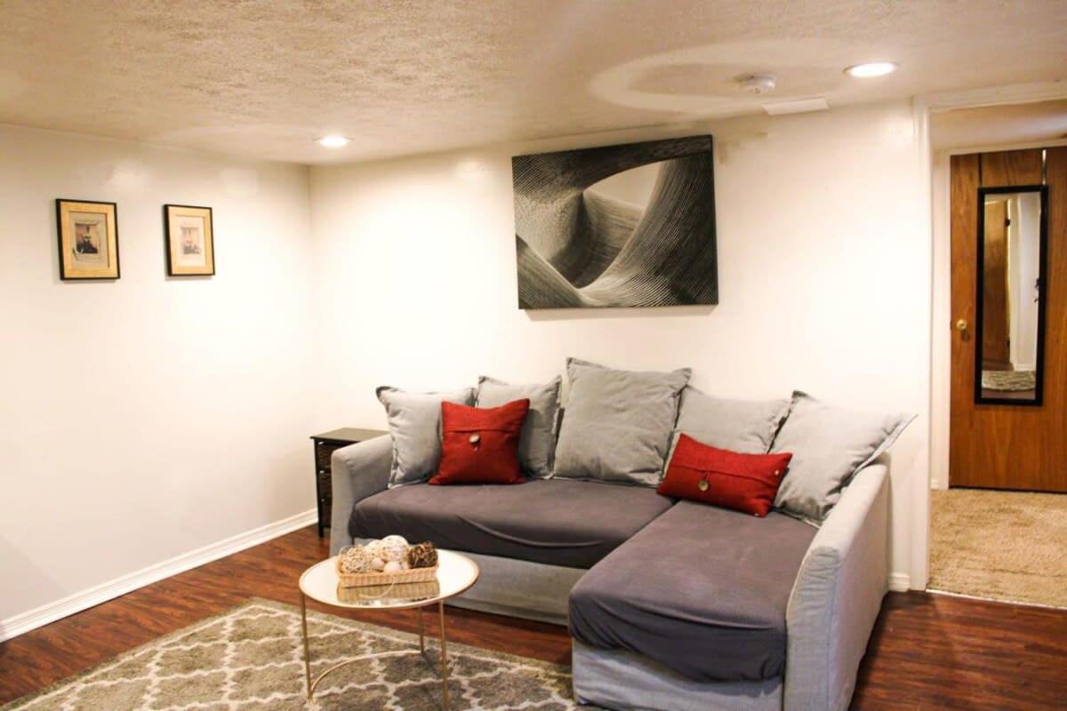 1 Bed Apt - Amazing Location 1 Block To Carson St Pittsburgh Exterior photo